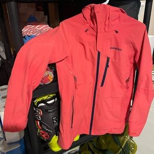 Patagonia Untracked Gore Tex ski jacket.